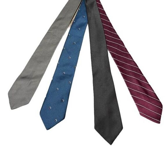Bundle of 4 Johnny Carson Mens Ties Vintage Polyester - Picture 1 of 7